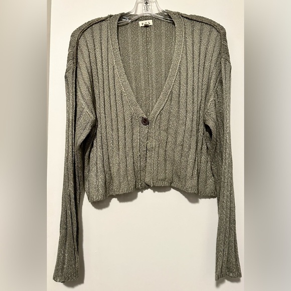 POL Hear Me Out sage semi cropped ribbed cardigan size M - Picture 3 of 9